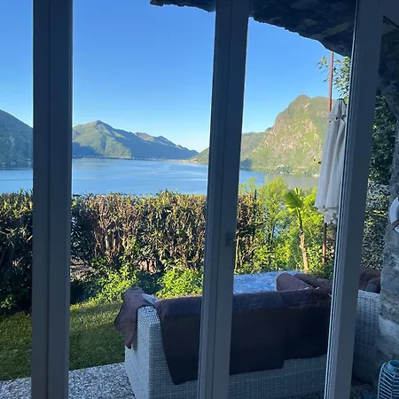 With A View Appartement Lugano